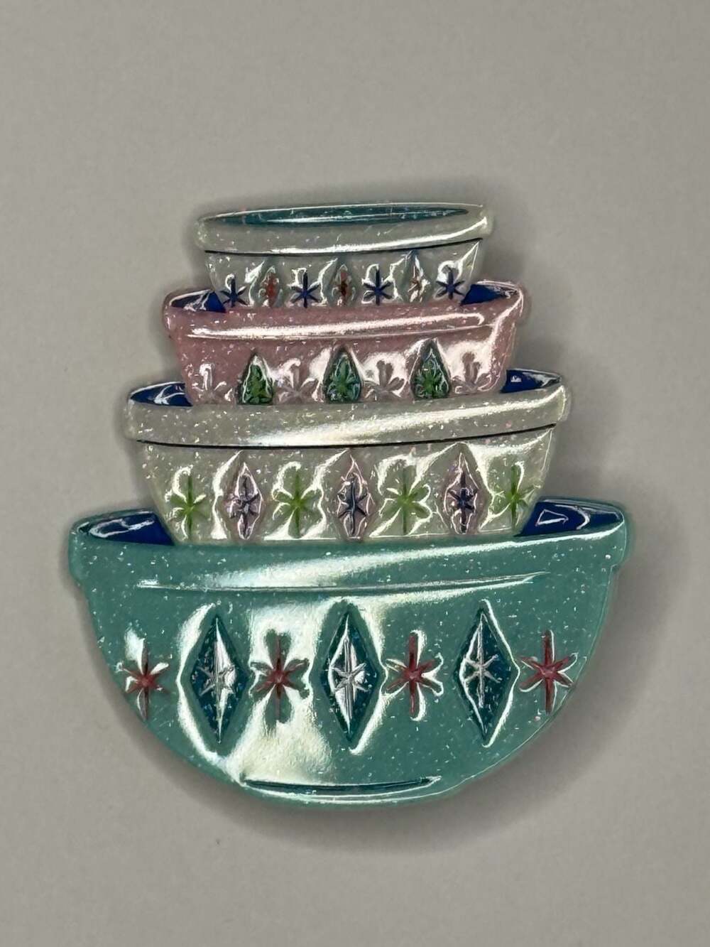 Lipstick & Chrome Nesting Bowls Brooch Retro Kitchen Pink Teal